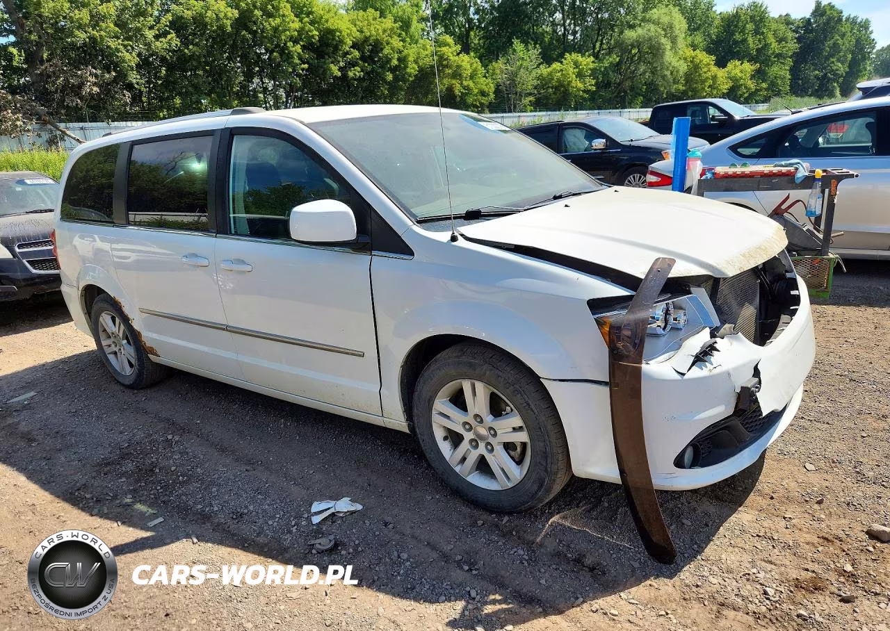 2014 Dodge Grand Caravan Crew VIN:2C4RDGDG6ER186183 - 4