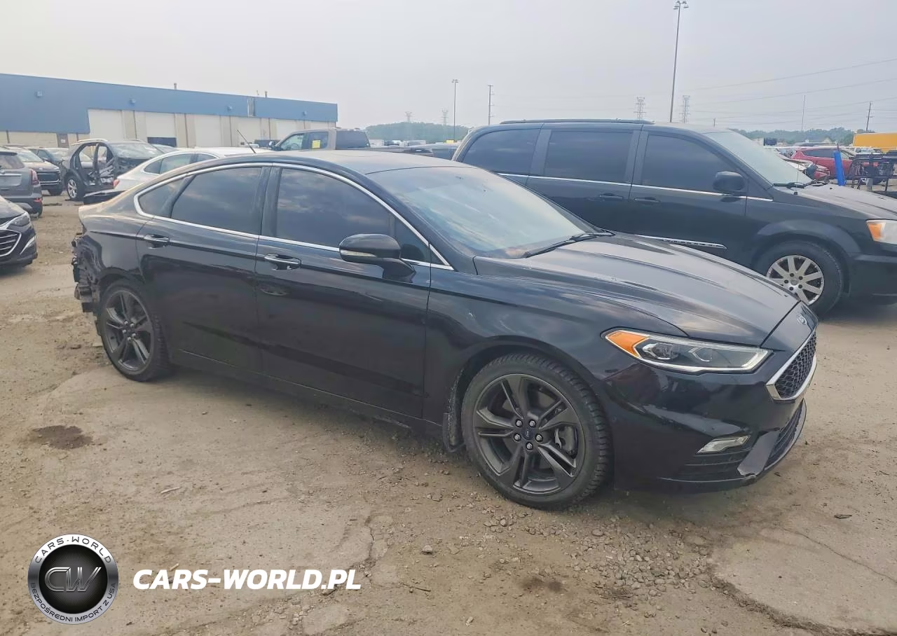 2017 Ford Fusion Sport VIN:3FA6P0VP4HR336215 - 4