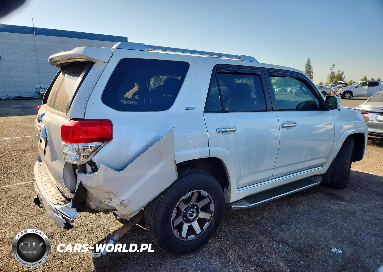 2011 Toyota 4Runner Sr5 VIN:JTEZU5JR4B5031839 - 3