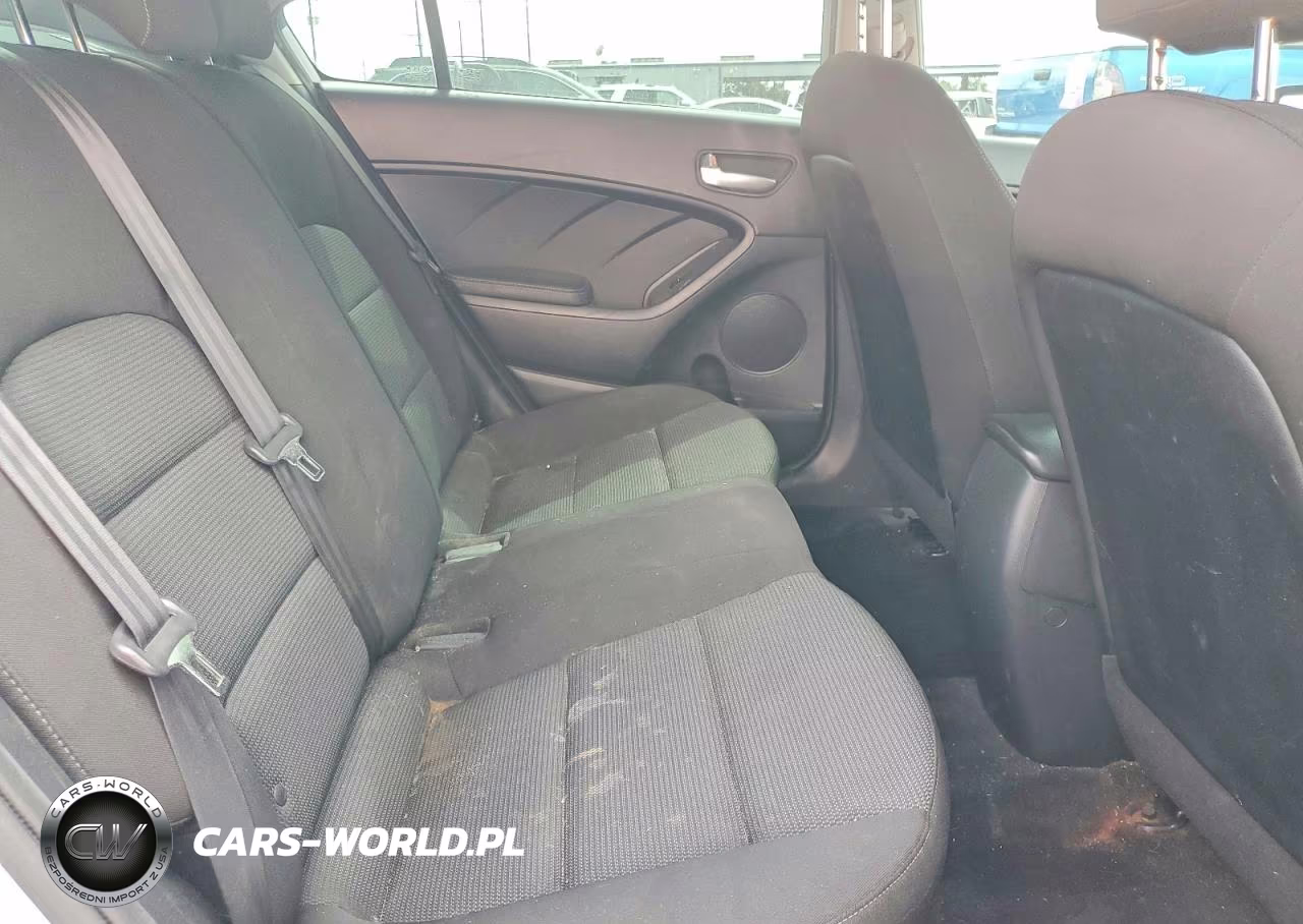 2017 Kia Forte Lx VIN:3KPFK4A78HE025173 - 10
