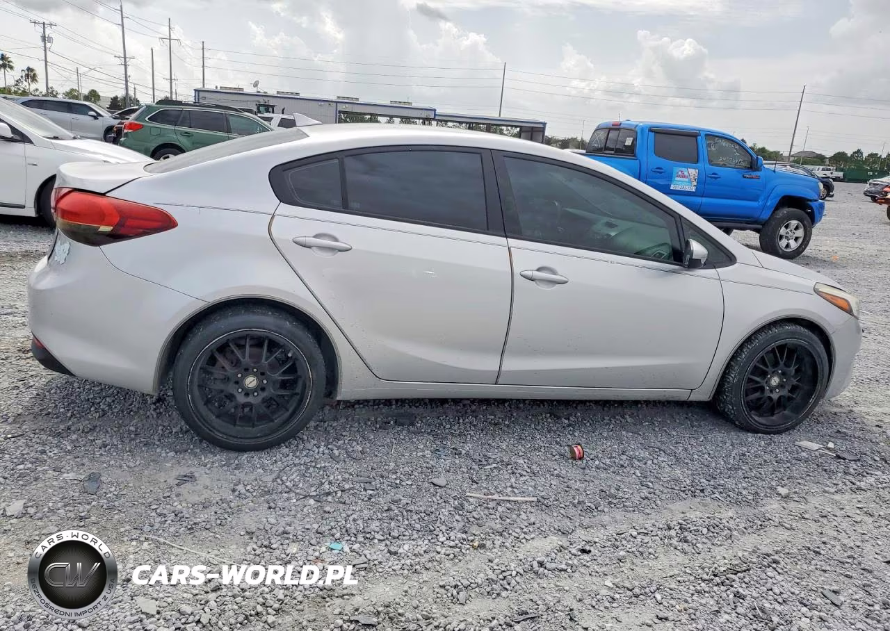 2017 Kia Forte Lx VIN:3KPFK4A78HE025173 - 3