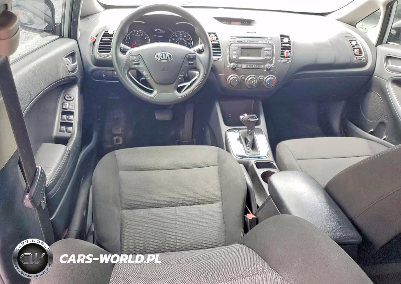 2017 Kia Forte Lx VIN:3KPFK4A78HE025173 - 8