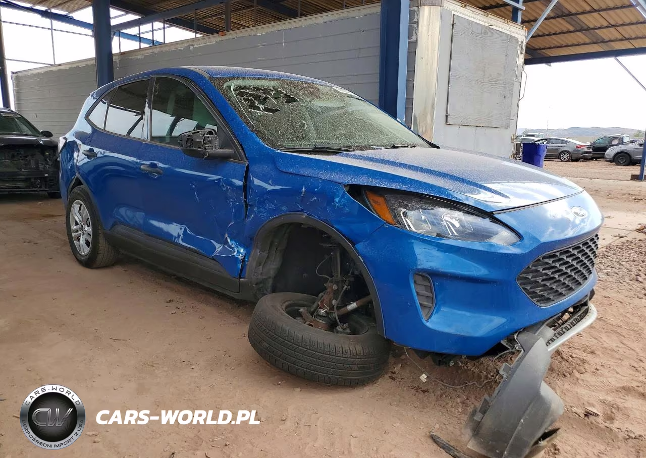 2021 Ford Escape S VIN:1FMCU0F6XMUA97361 - 4