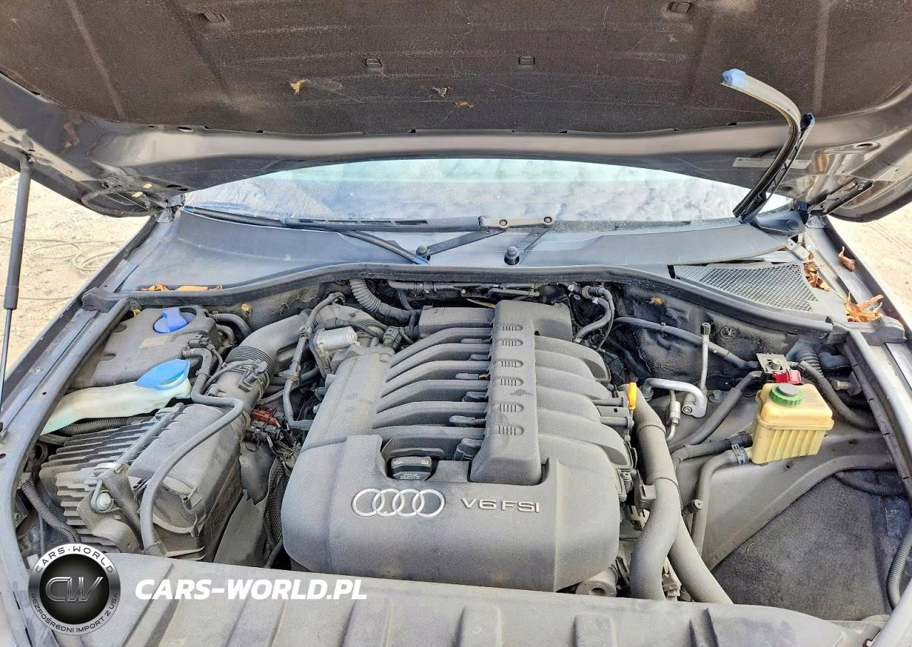 2010 Audi Q7 Premium VIN:WA1CYAFE7AD001522 - 12