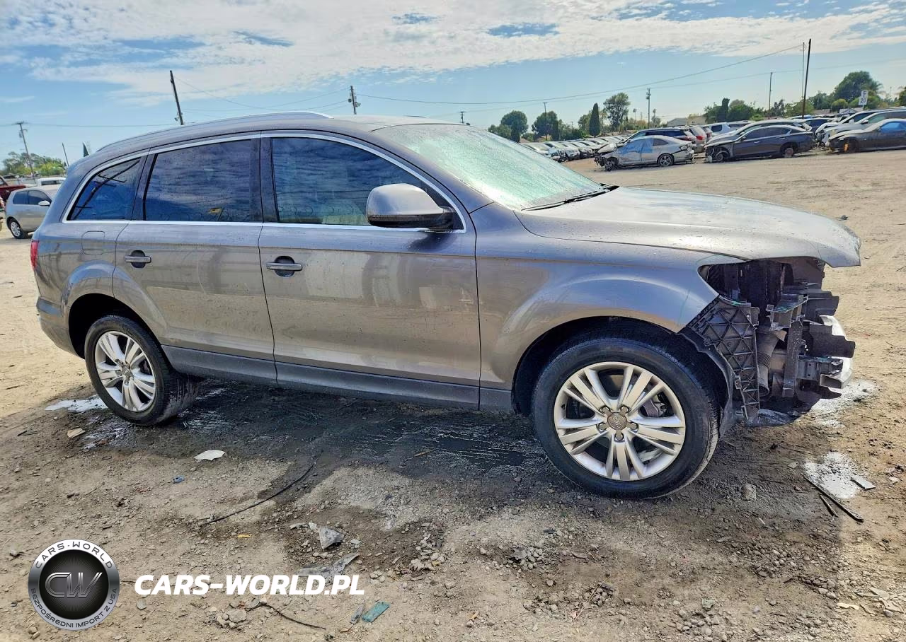 2010 Audi Q7 Premium VIN:WA1CYAFE7AD001522 - 4