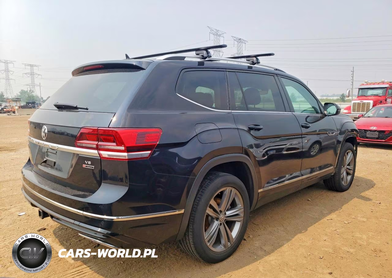2018 Volkswagen Atlas Sel VIN:1V2RR2CA0JC567529 - 3
