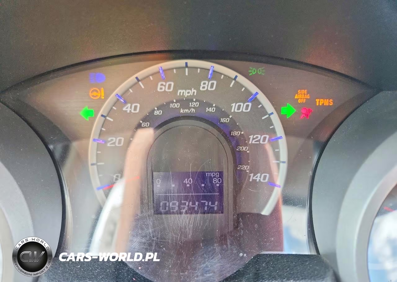 2013 Honda Fit VIN:JHMGE8H35DC030174 - 9