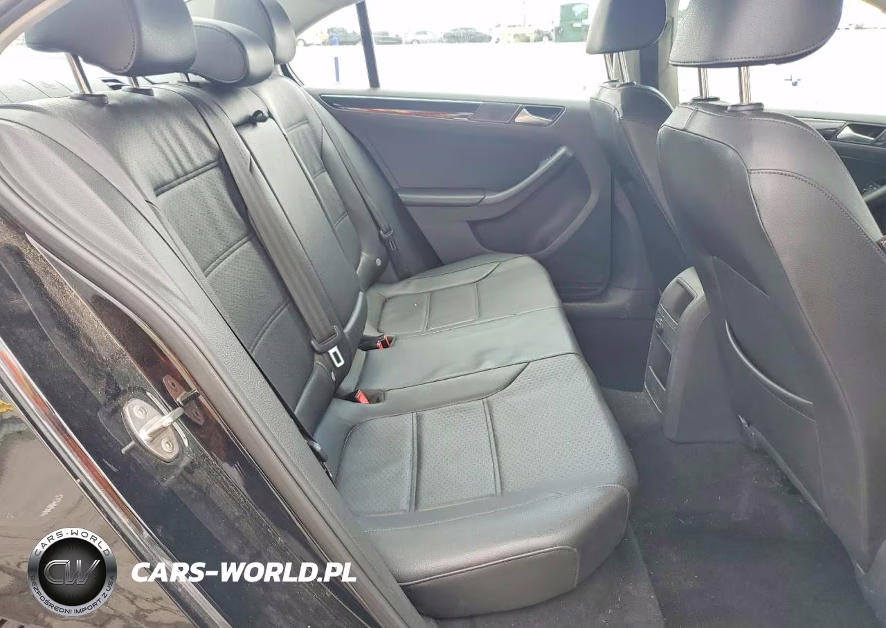 2016 Volkswagen Jetta Sel VIN:3VWL07AJXGM228492 - 10