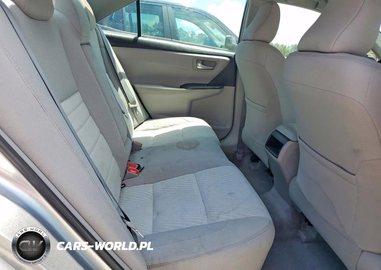 2017 Toyota Camry Le VIN:4T1BF1FK8HU381456 - 10