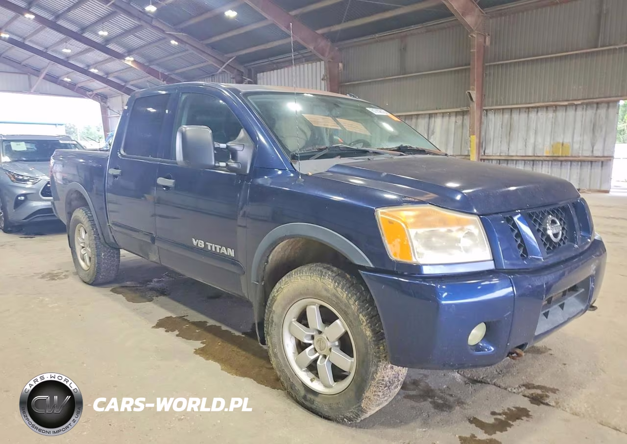 2011 Nissan 350C VIN:1N6BA0EC7BN300324 - 4