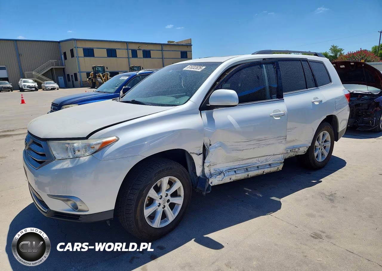 2013 Toyota Highlander Se