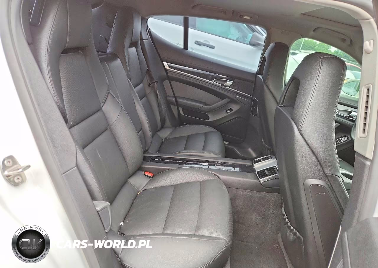 2012 Porsche Panamera 2 VIN:WP0AA2A76CL070663 - 10