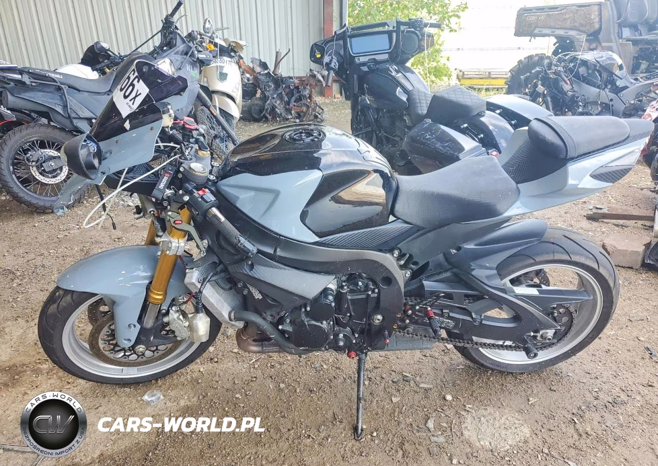 2018 Suzuki Gsx-R750 VIN:JS1GR7MA3J2100870 - 3