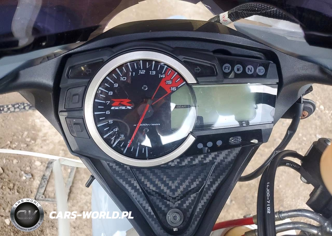 2018 Suzuki Gsx-R750 VIN:JS1GR7MA3J2100870 - 7