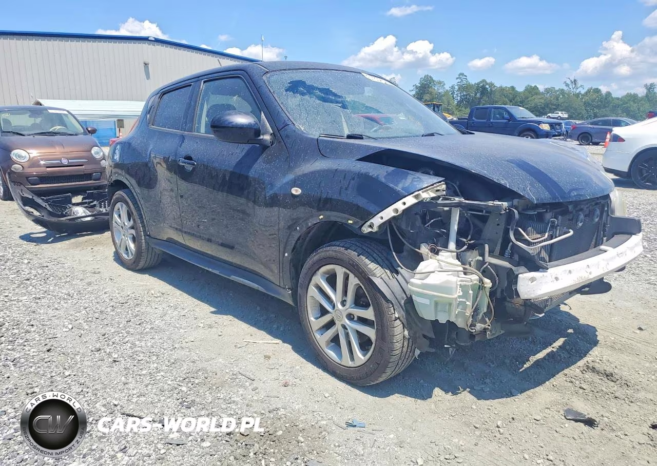 2012 Nissan Juke S VIN:JN8AF5MV2CT120332 - 4