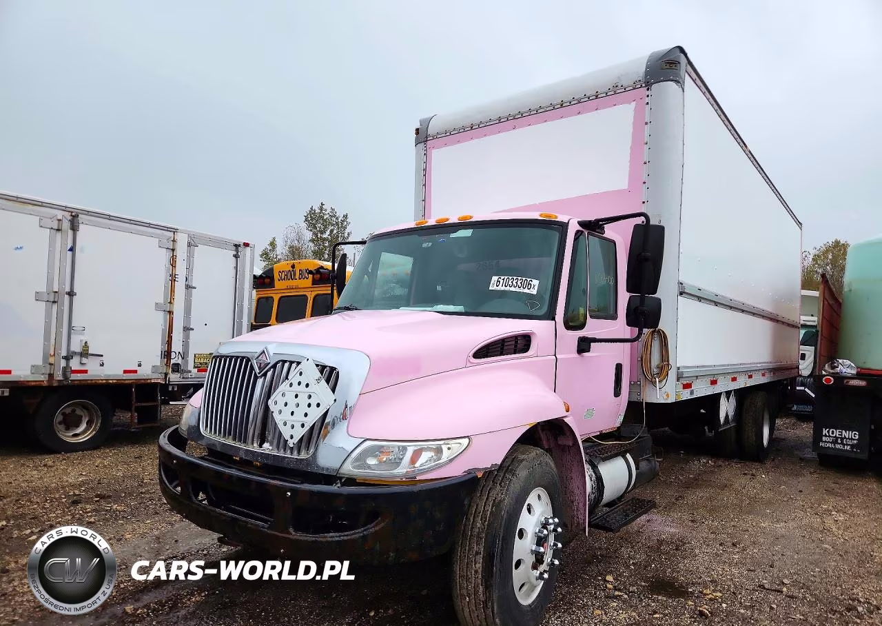 2007 International 4300 Box Truck