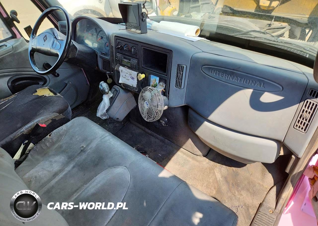 2007 International 4300 Box Truck VIN:1HTMMAALX7H486481 - 8