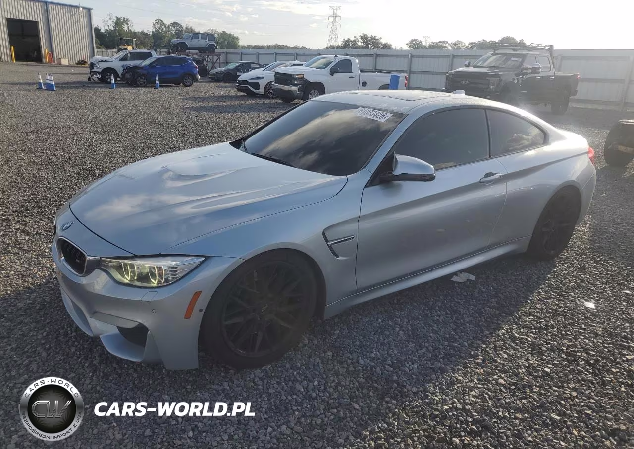 2015 BMW M4