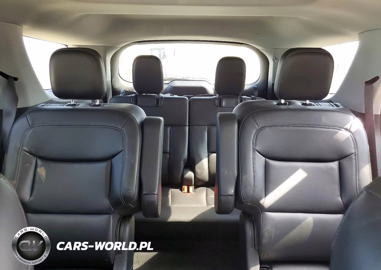 2021 Ford Explorer Xlt VIN:1FMSK8DH9MGC40769 - 10