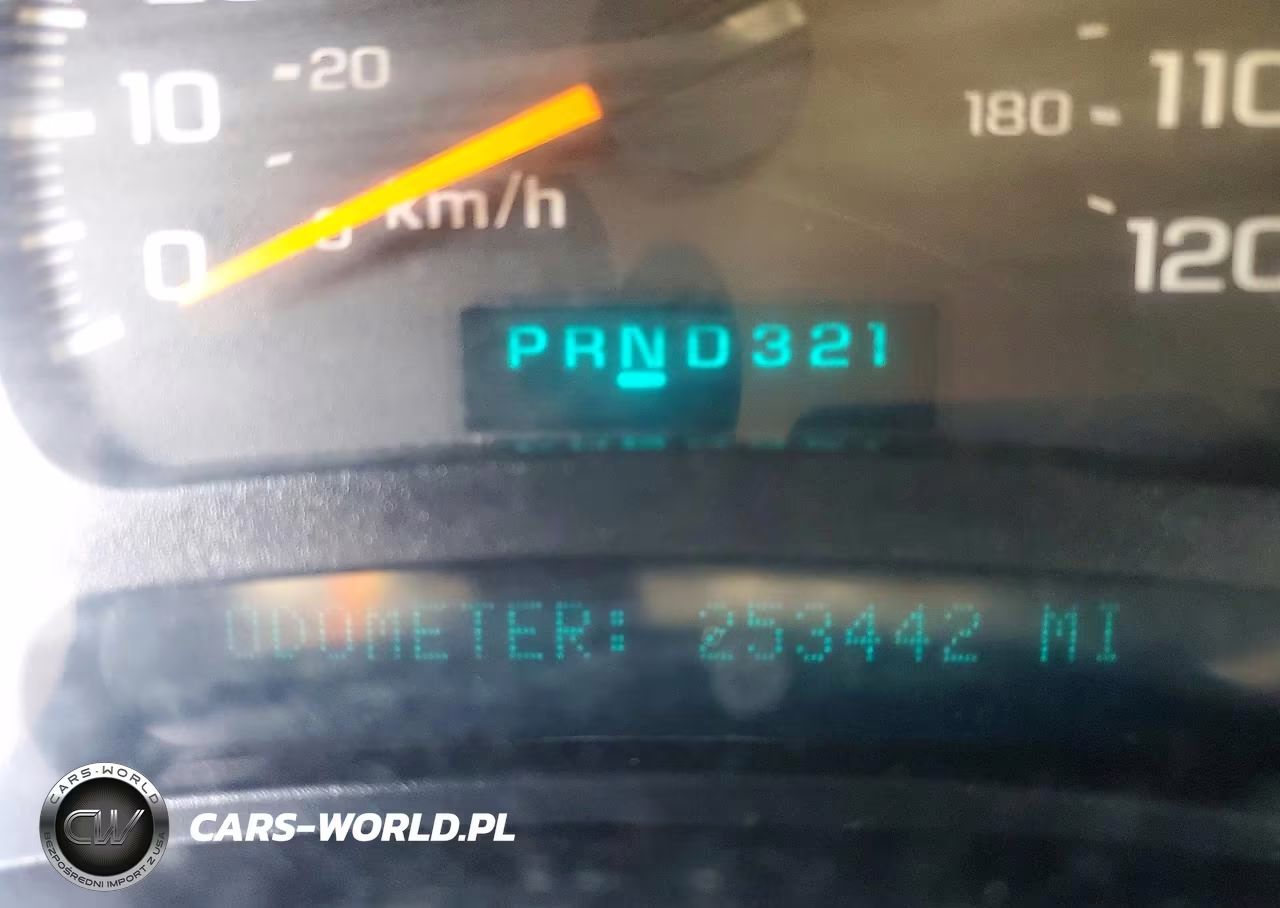 2005 GMC Yukon Xl K1500 VIN:3GKFK16Z05G203137 - 9