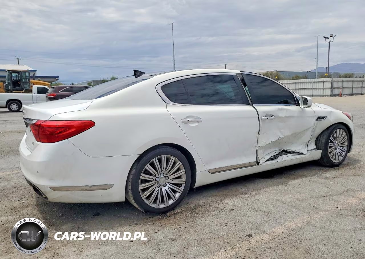 2015 Kia K900 Premium VIN:KNALU4D44F6026660 - 3