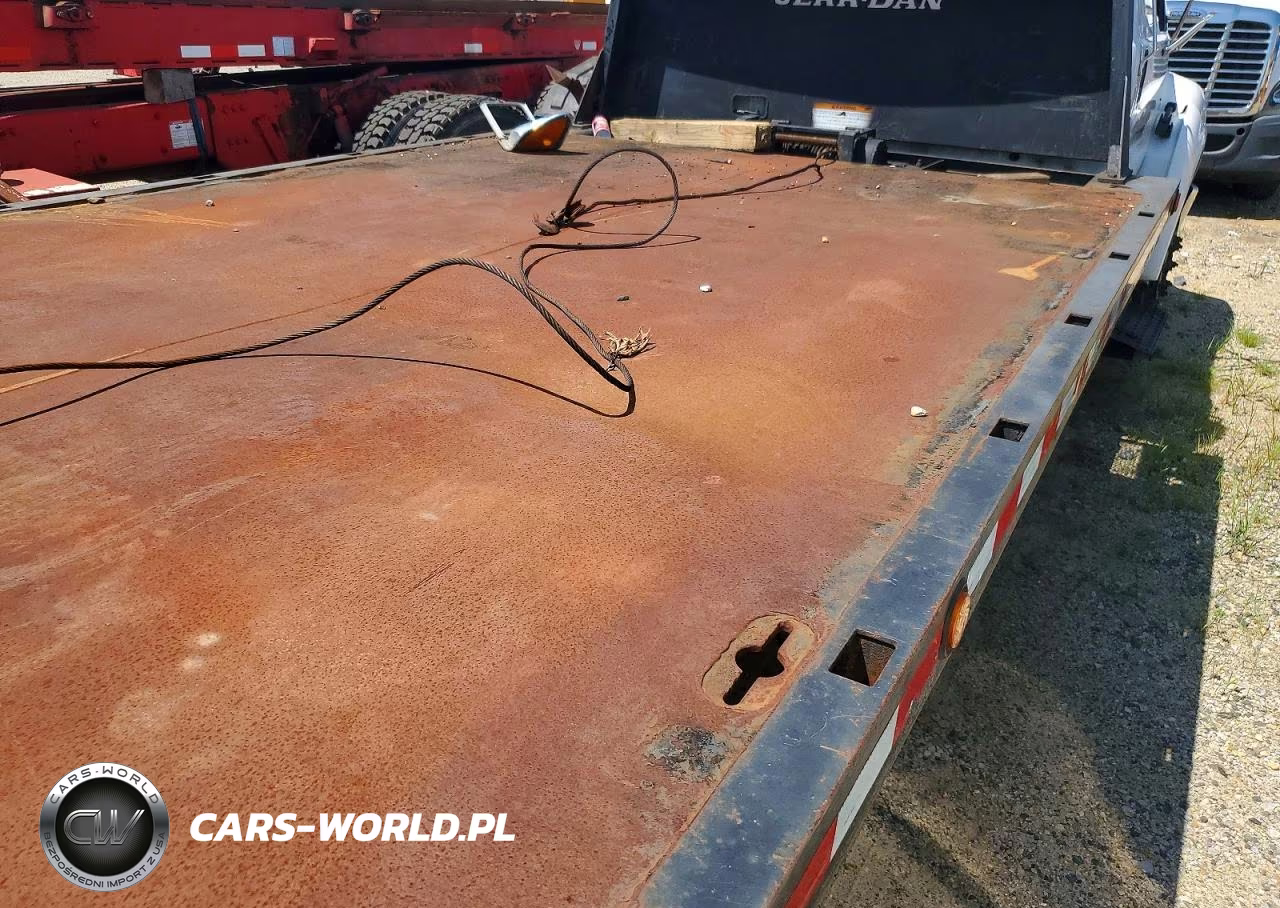 2005 Ford F650 Super Duty VIN:3FRNF65F65V145887 - 10