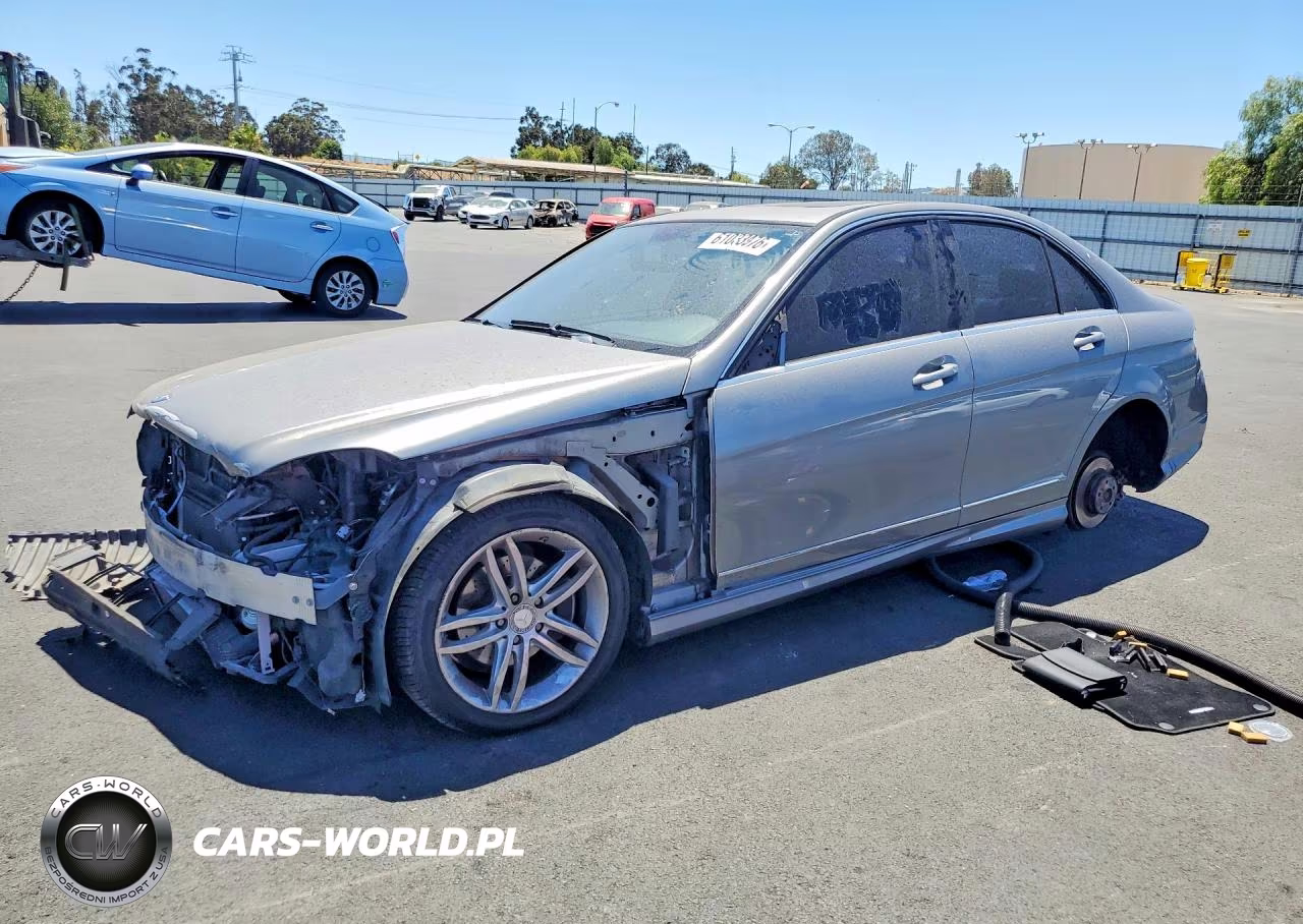 2012 Mercedes-Benz C 250