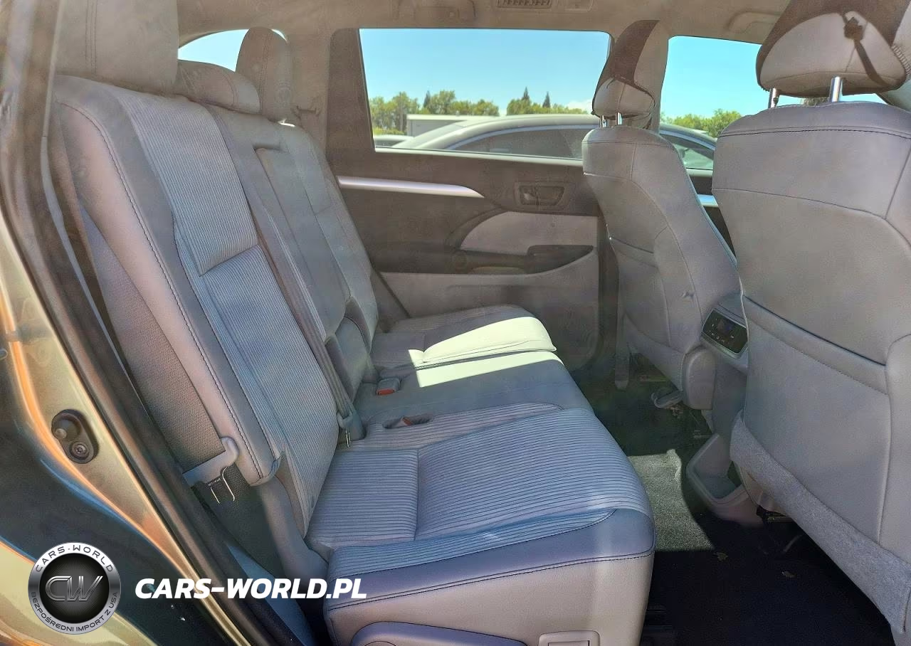 2016 Toyota Highlander Le Plus VIN:5TDZKRFH1GS171236 - 11