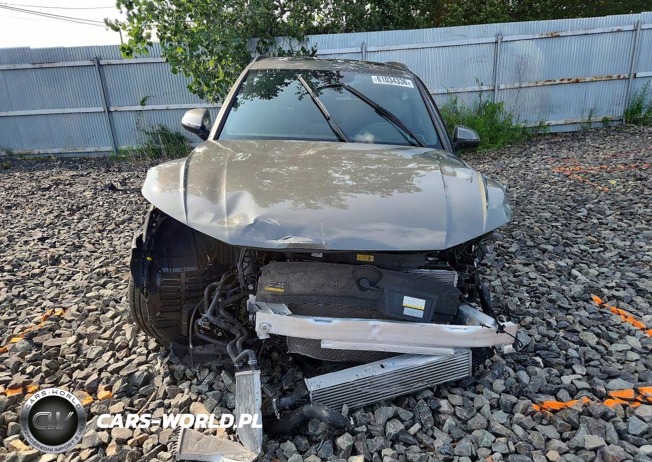 2024 Audi Q5 E Premium Plus 55 VIN:WA1E2AFY8R2123981 - 5