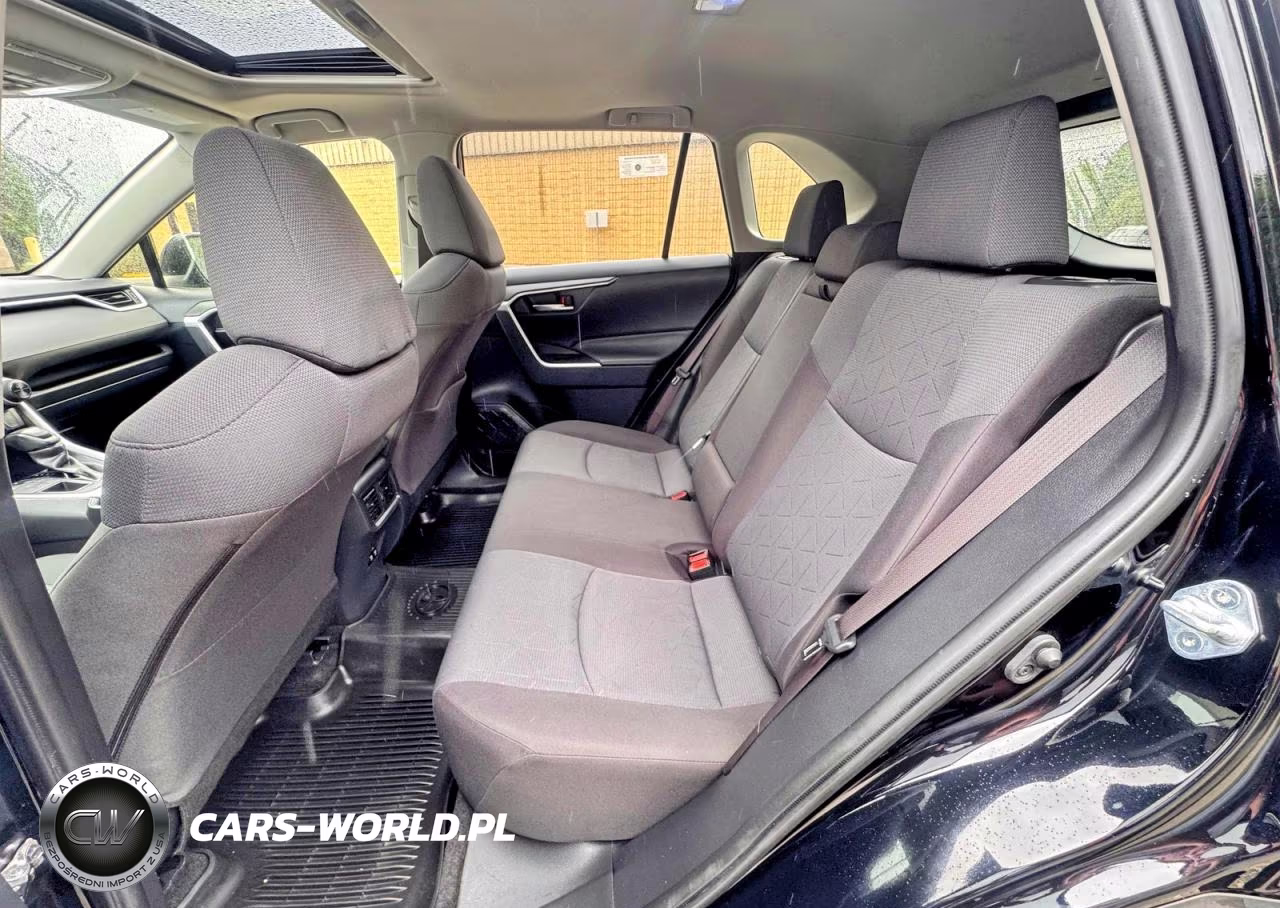 2019 Toyota Rav4 Xle VIN:JTMP1RFV4KD047028 - 6