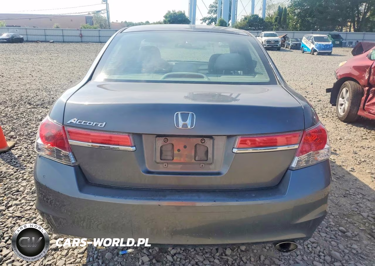 2011 Honda Accord Lx VIN:1HGCP2F39BA018274 - 6