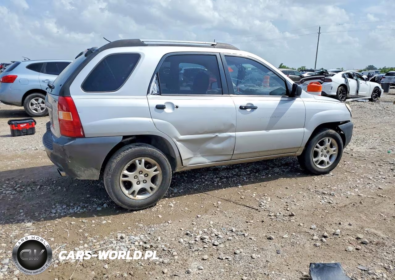 2007 Kia Sportage Lx VIN:KNDJF724477421314 - 3