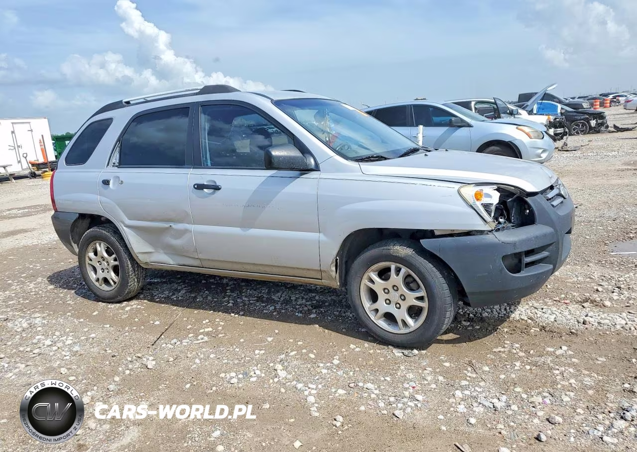 2007 Kia Sportage Lx VIN:KNDJF724477421314 - 4