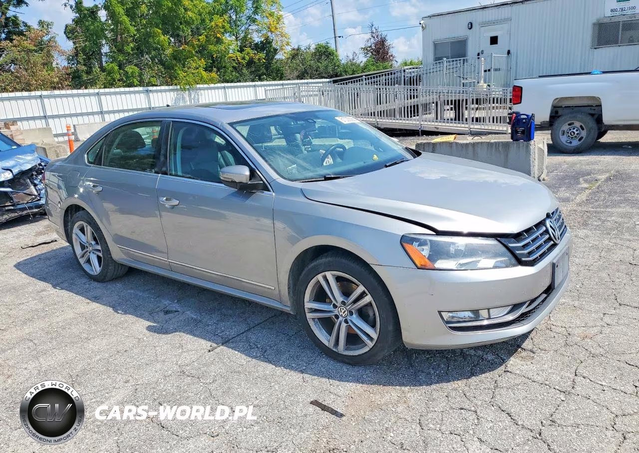 2014 Volkswagen Passat Se VIN:1VWBN7A39EC004157 - 4