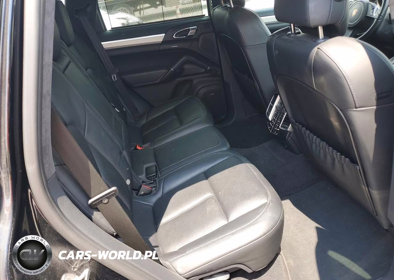 2014 Porsche Cayenne Turbo VIN:WP1AC2A21ELA80727 - 11