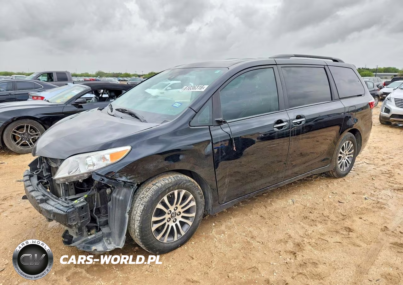 2019 Toyota Sienna Xle 8-Passenger