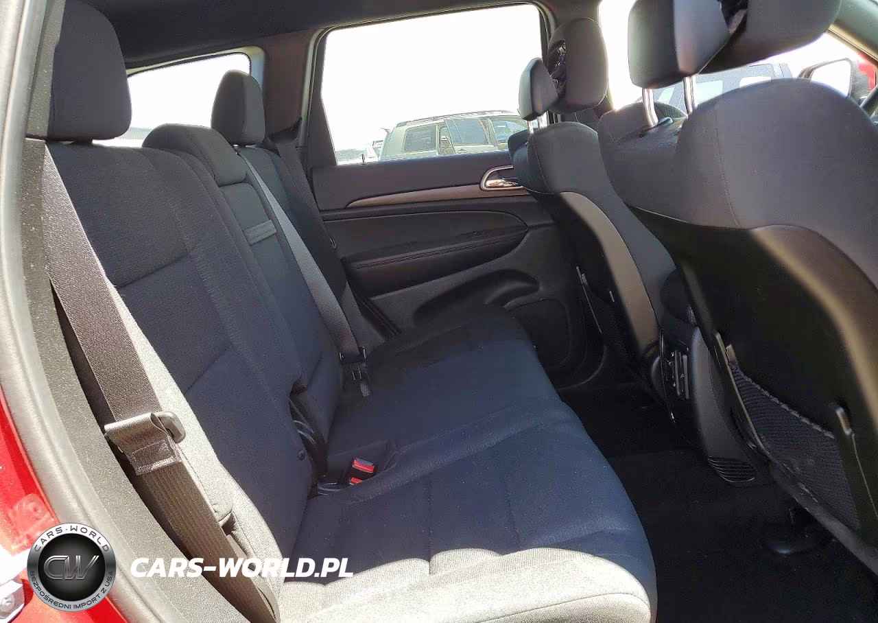 2015 Jeep Grand Cherokee Laredo VIN:1C4RJFAG2FC602408 - 10