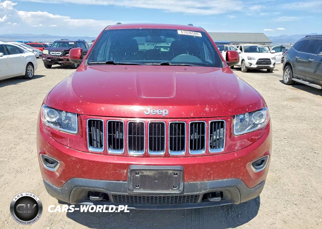 2015 Jeep Grand Cherokee Laredo VIN:1C4RJFAG2FC602408 - 5