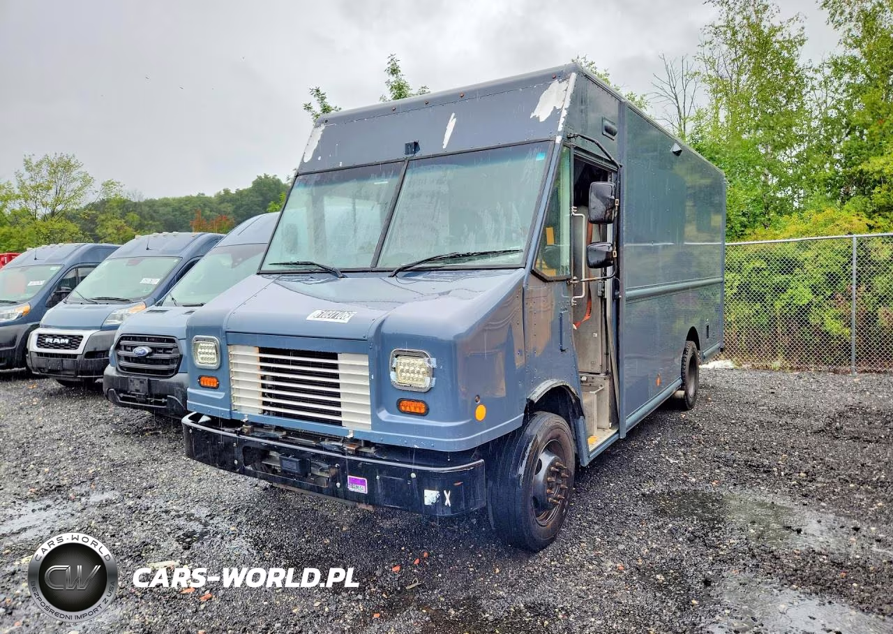 2020 Ford F59 Delivery Truck – zdjęcie 1 z 13
