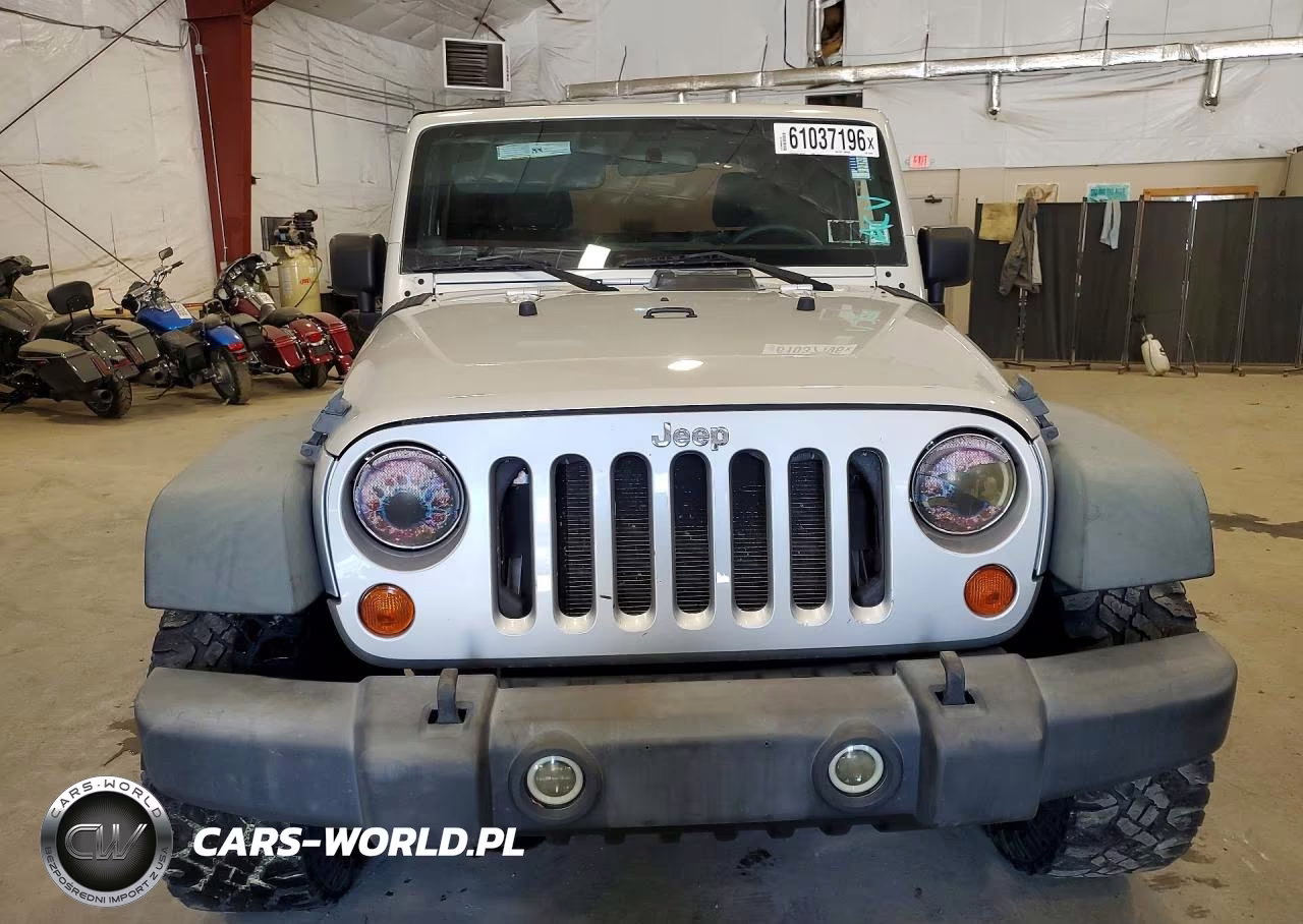 2011 Jeep Wrangler Sport VIN:1J4AA2D10BL511266 - 5