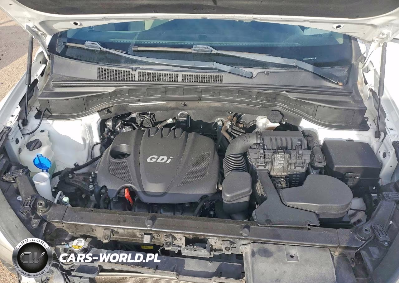 2015 Hyundai Santa Fe Sport 2.4L VIN:5XYZU3LBXFG298151 - 11