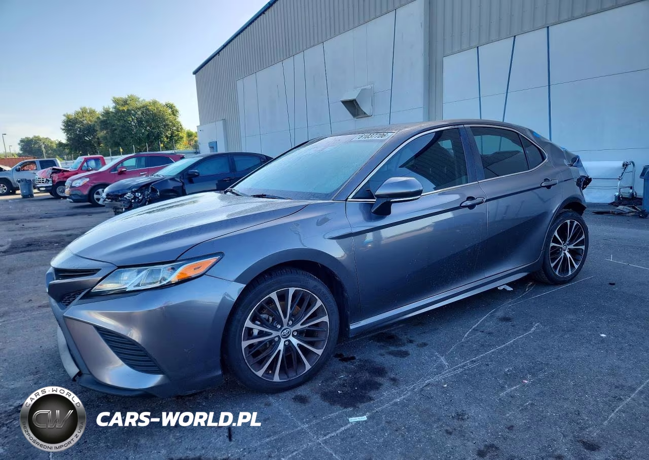 2019 Toyota Camry Se – zdjęcie 1 z 12