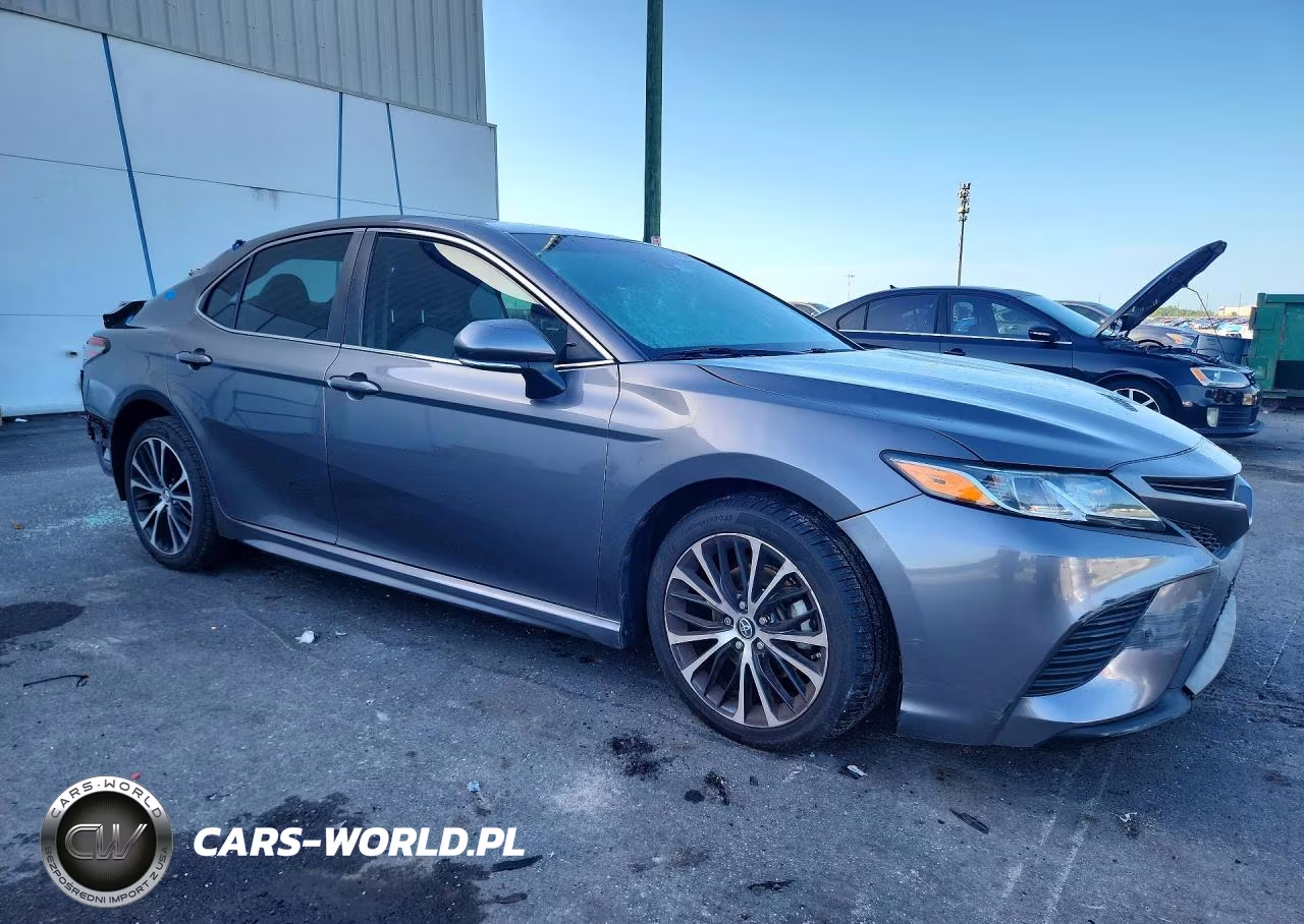 2019 Toyota Camry Se VIN:4T1B11HK2KU829242 - 4