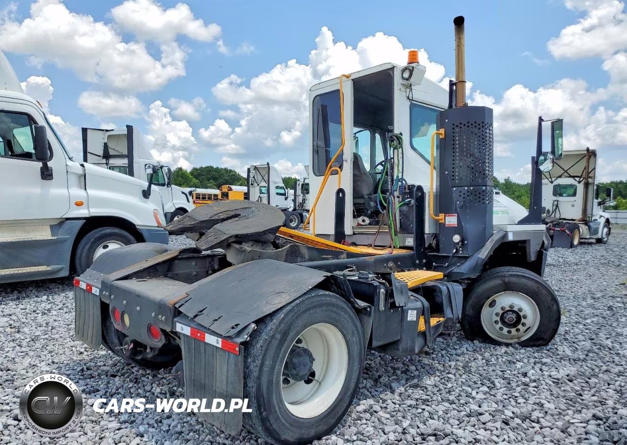 2022 Kalmar Ottawa T2 - Yard Truck VIN:11VJ813A1NA000667 - 4