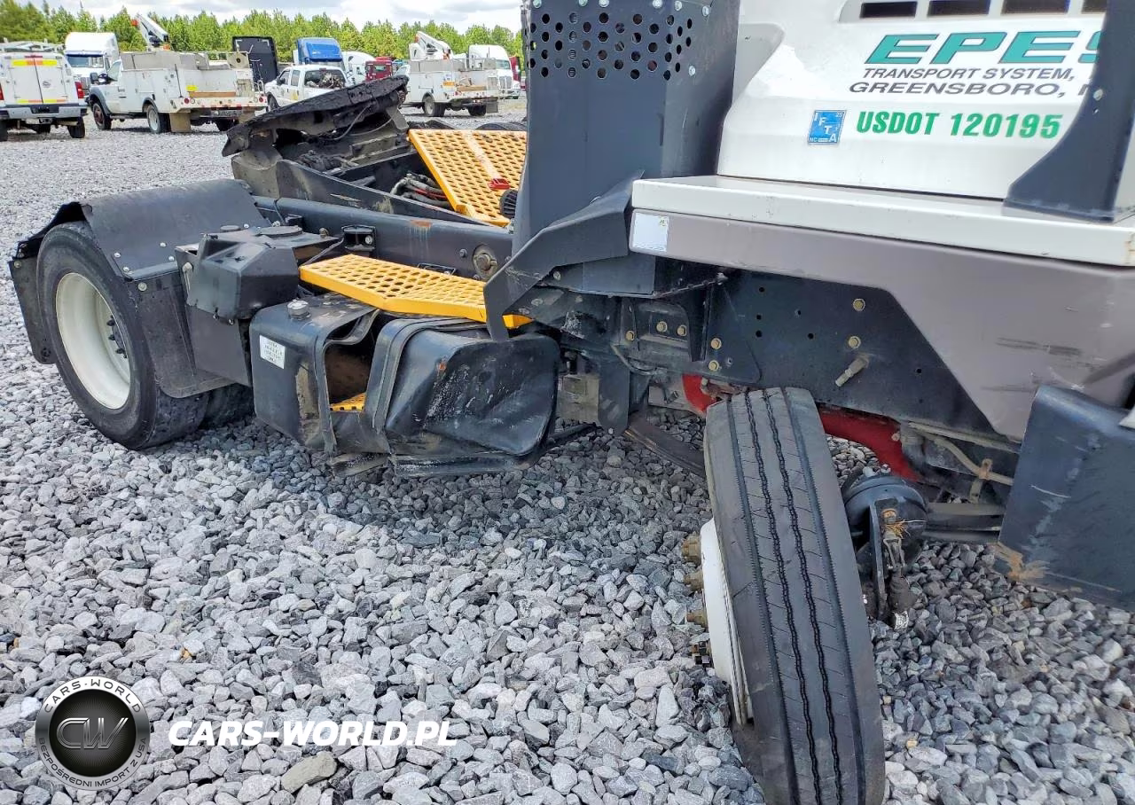 2022 Kalmar Ottawa T2 - Yard Truck VIN:11VJ813A1NA000667 - 9