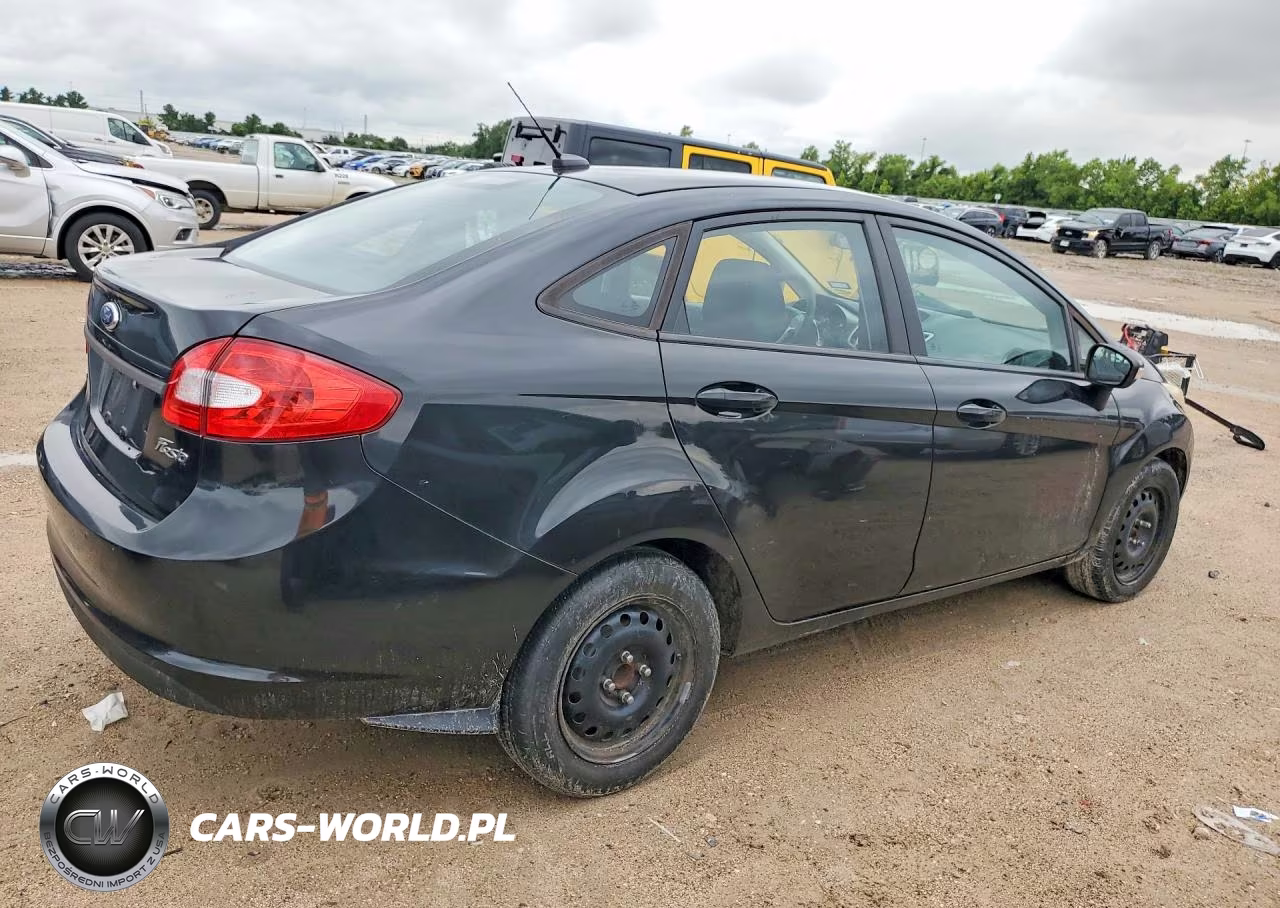 2013 Ford Fiesta Se VIN:3FADP4BJXDM213296 - 3