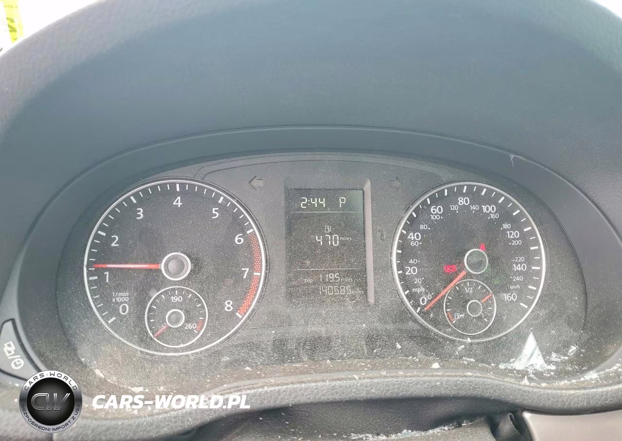 2015 Volkswagen Passat S VIN:1VWAT7A37FC055353 - 9