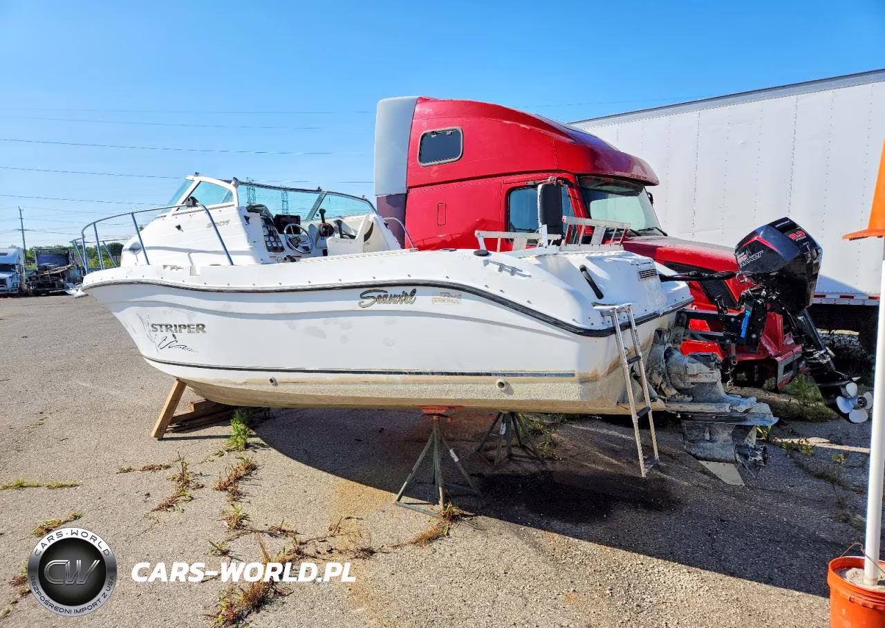 2003 Seaswirl Striper Boat VIN:GSSMF055K203 - 3