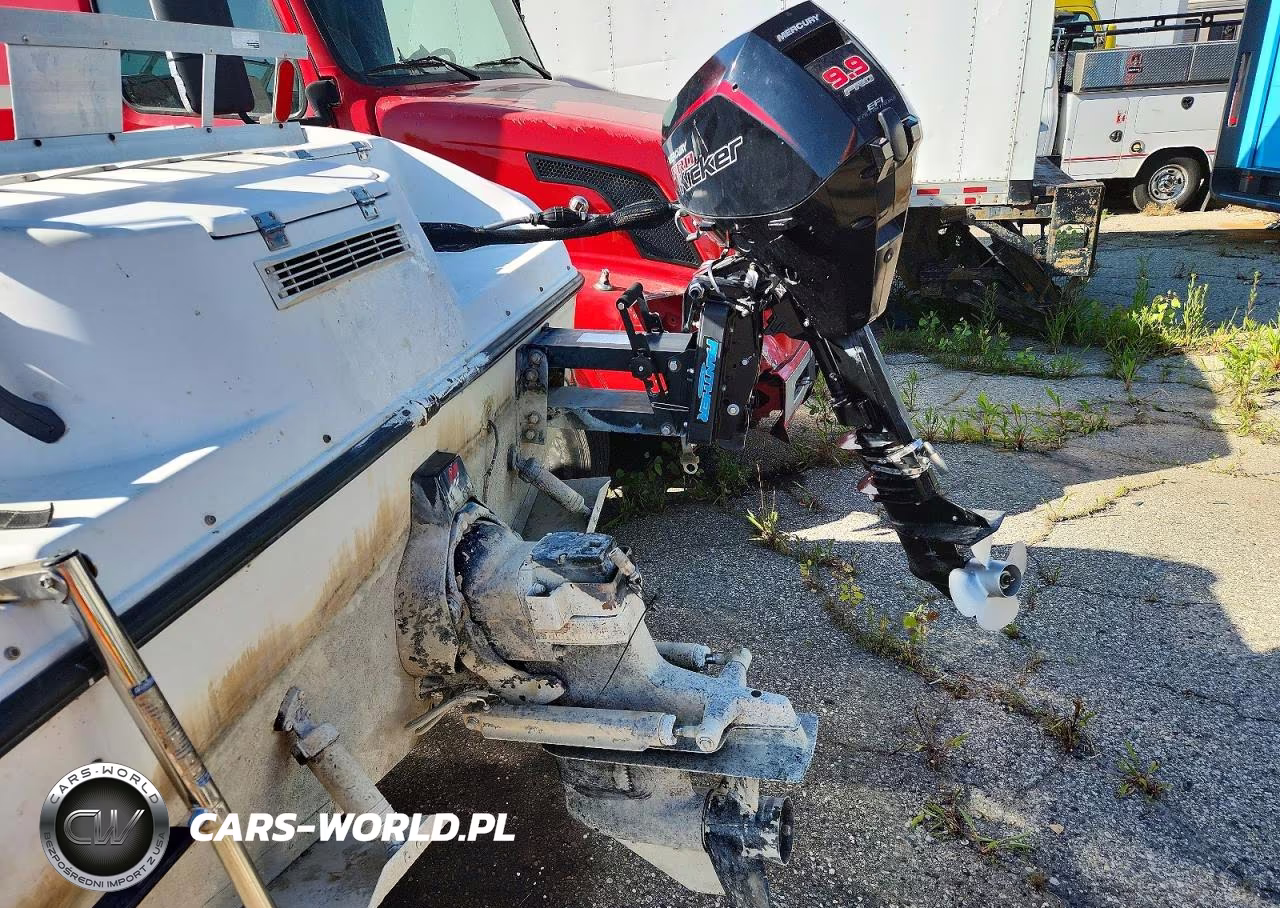 2003 Seaswirl Striper Boat VIN:GSSMF055K203 - 9