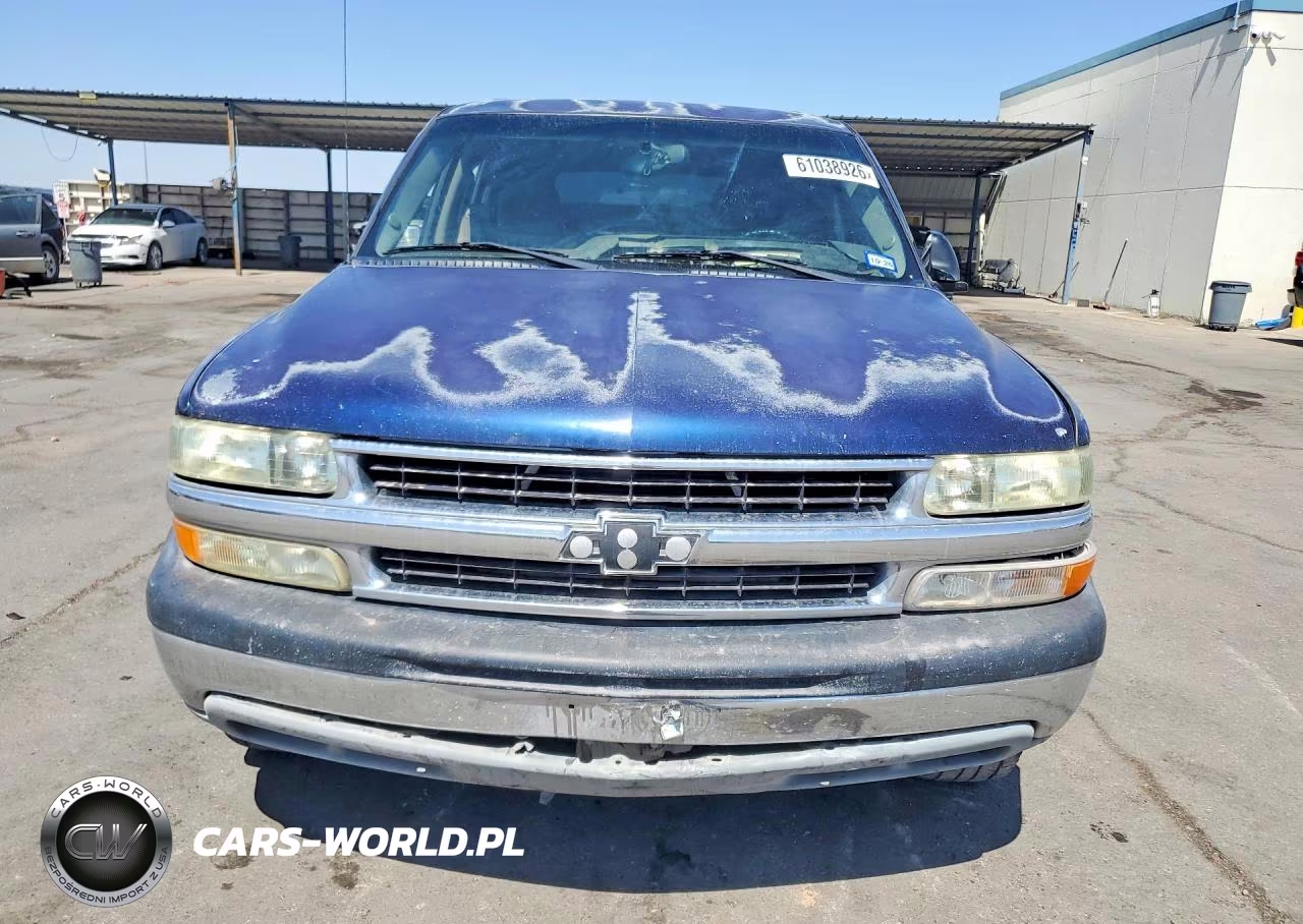 2003 Chevrolet Tahoe C1500 VIN:1GNEC13V63R135209 - 5